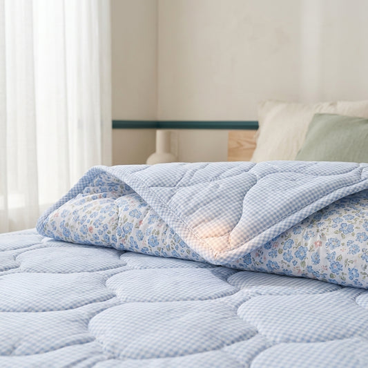 Quilted summer comforter Drift – detail