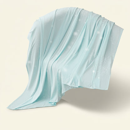 Cool-touch bed blanket Wisp