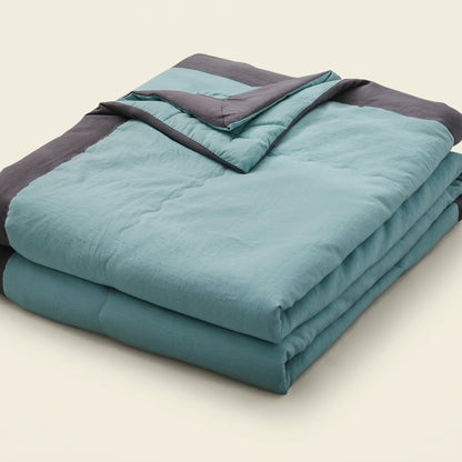 Double-sided cooling blanket Fold