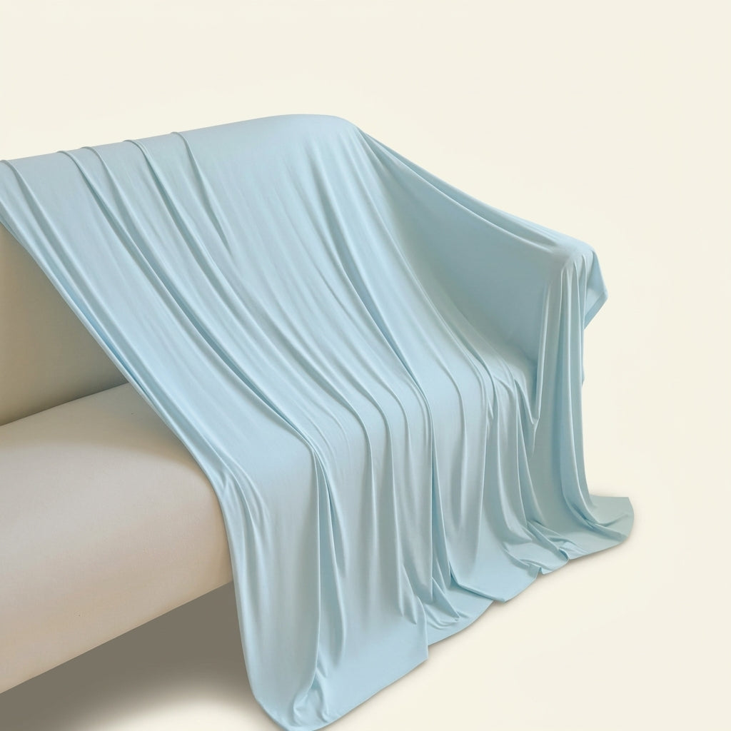 Cool-touch blanket Lull