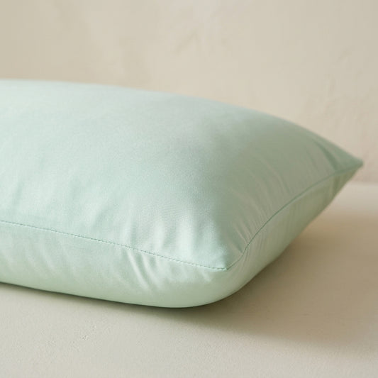 Cool-touch pillowcases Ember, pair – detail