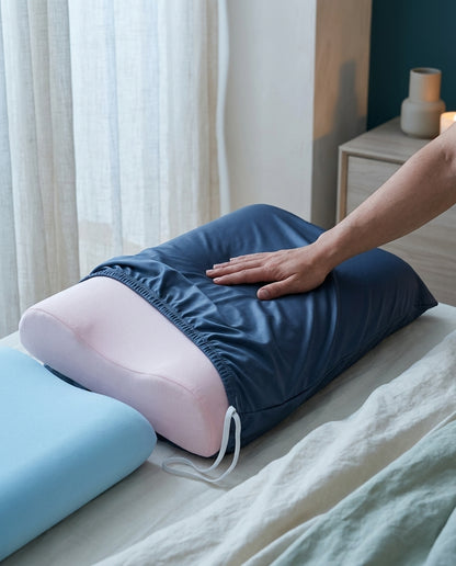 Cool-touch pillowcases Hush, pair – hands