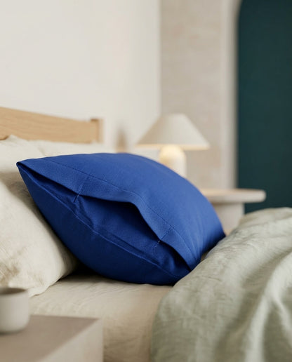 Cool-touch pillowcases Veil, pair – detail