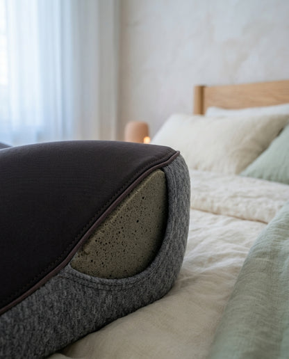 Low Tide neck support pillow – detail