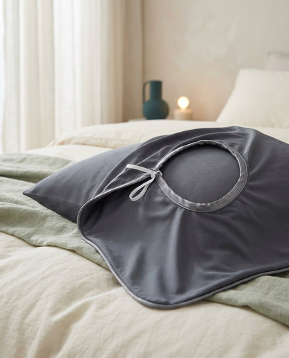 Cool-touch pillowcases Hush, pair – detail